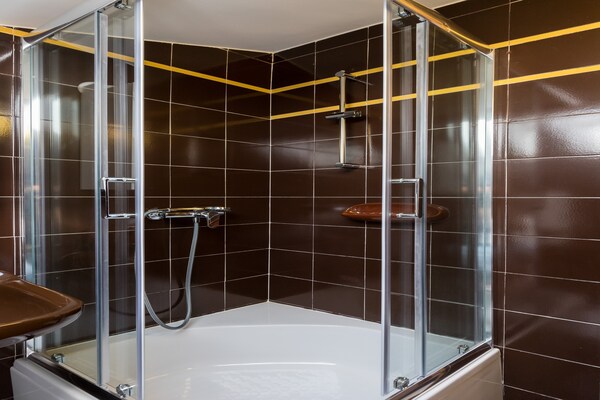 Foto van Romance Apartments Dubrovnik - One Bedroom Apartment with Patio (R3) - BathRoom