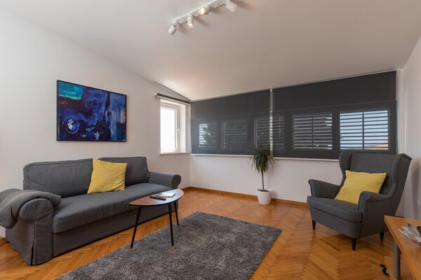 Foto van Romance Apartments Dubrovnik - One Bedroom Apartment with Patio (R3) - LivingRoom