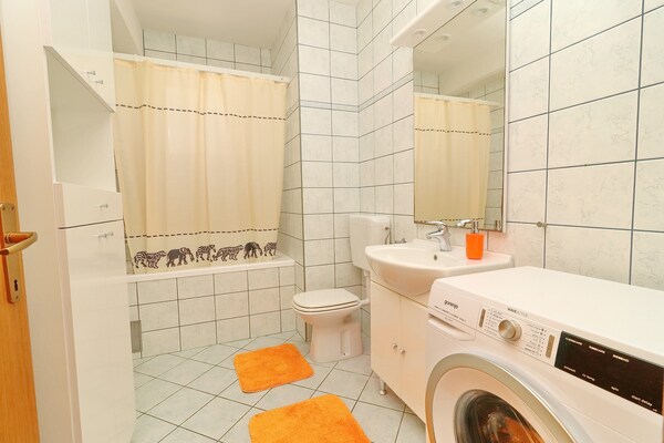 Foto van Apartments Villa Michele-Three Bedroom Apartment with Terrace ( Mandarin ) - BathRoom