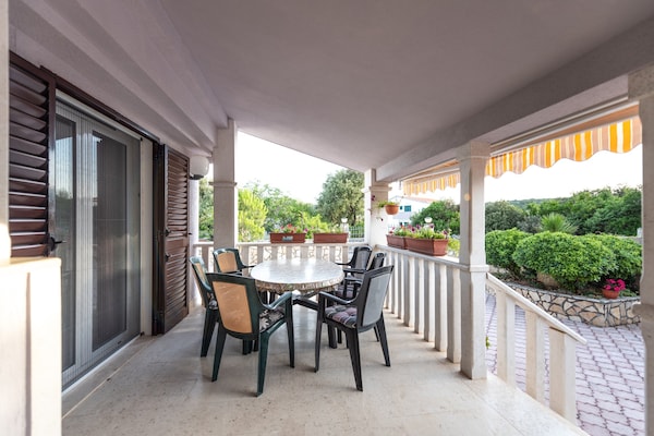 Foto van 3 slaapkamer appartement met terras - Vakantiehuis in Vinisce - terrace
