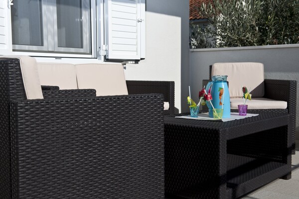 Foto van Holiday home Ingrid - Four Bedroom Holiday Home with Pool - terrace