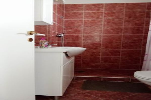 Foto van Apartment Mijatovic - Vakantiehuis in Vodice - BathRoom