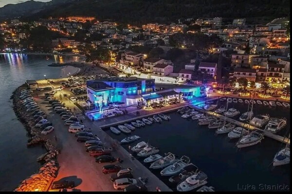 Foto van Apartments Pezo - Studio with Balcony and Sea View - View