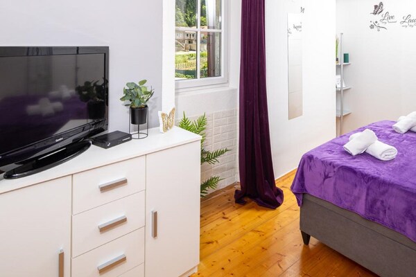 Foto van Apartments Vela Stiniva - Two Bedroom Apartment with Sea View and Terrace - BedRoom