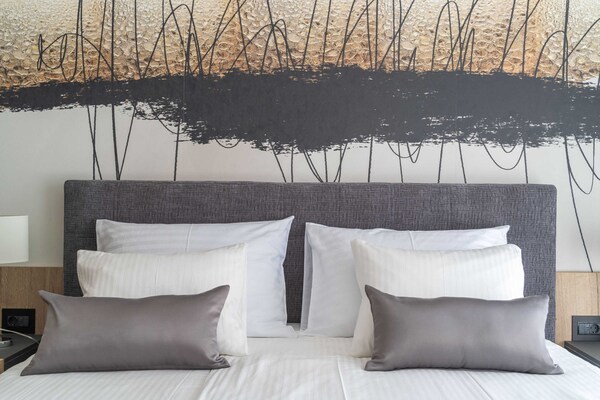 Foto van Apartments Villa Royale - Luxury One Bedroom Apartment with Terrace - BedRoom