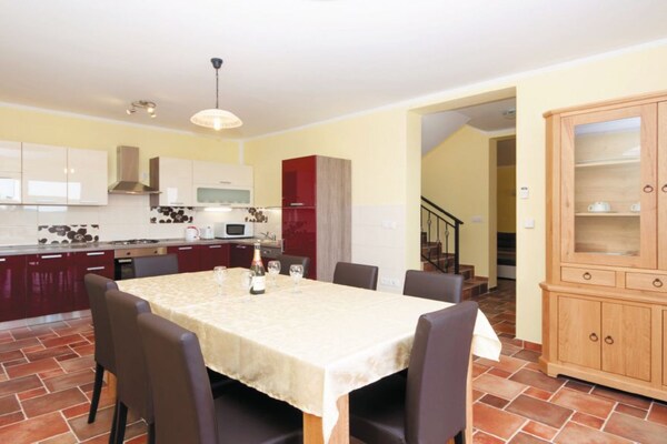Foto van Holiday Home Boni - Vakantiehuis in Rab - LivingRoom