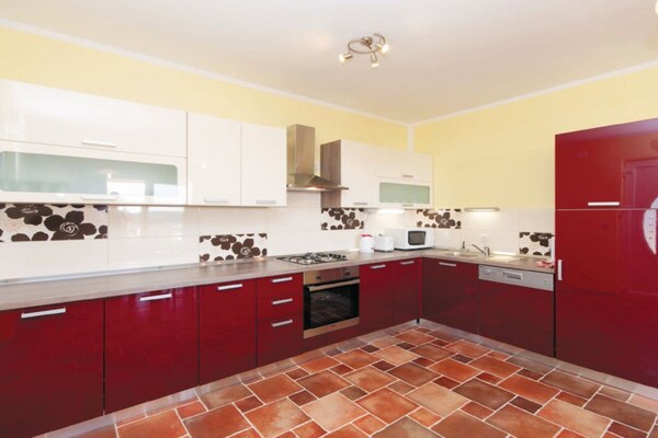 Foto van Holiday Home Boni - Vakantiehuis in Rab - Kitchen