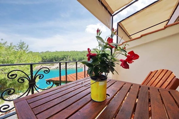 Foto van Blissful Bay Apartments Vrboska - One Bedroom Apartment with Balcony - View