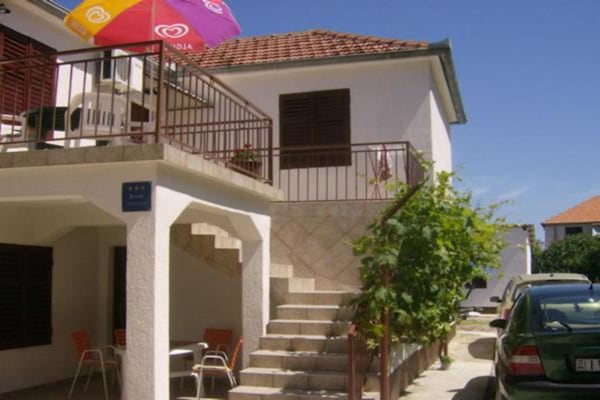 Foto van Charming Apartments Dokoza Drage - Two Bedroom Apartment with Terrace - Outdoor