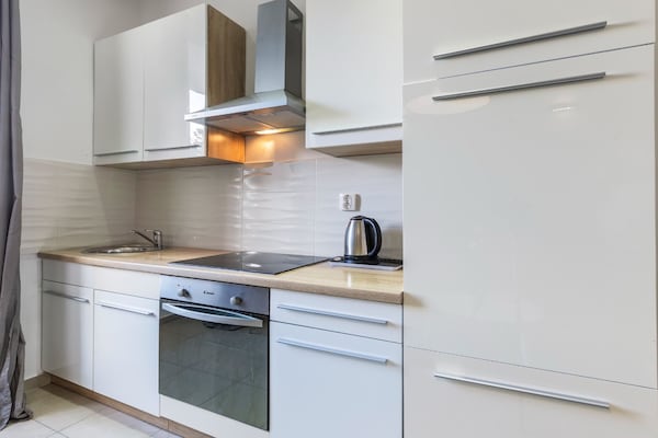 Foto van Classic One Bedroom Apartment with Sea View - Vakantiehuis in Pula - Kitchen