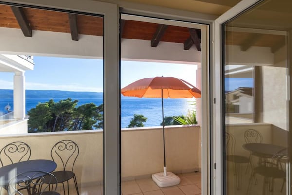 Foto van Classic One Bedroom Apartment with Sea View and Terrace - Terrace