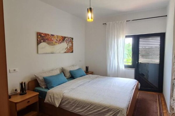 Foto van Comfort Villa Roza in Umag - 5 Bedroom With Pool - Vakantiehuis in Umag - BedRoom