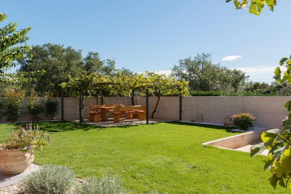 Foto van Comfort Villa Roza in Umag - 5 Bedroom With Pool - Vakantiehuis in Umag - Outdoor