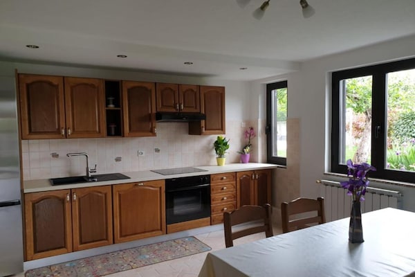 Foto van Comfort Villa Roza in Umag - 5 Bedroom With Pool - Vakantiehuis in Umag - Outdoor