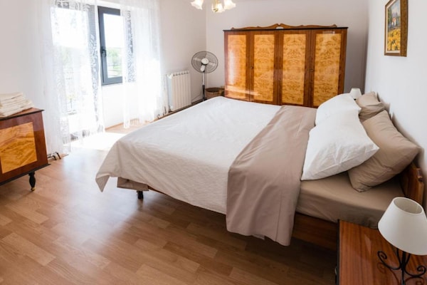Foto van Comfort Villa Roza in Umag - 5 Bedroom With Pool - Vakantiehuis in Umag - BedRoom