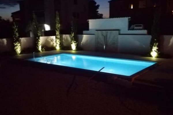 Foto van Comfort Villa Roza in Umag - 5 Bedroom With Pool - Vakantiehuis in Umag - Pool