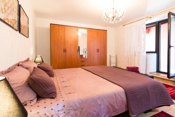 Foto van Comfort Villa Roza in Umag - 5 Bedroom With Pool - Vakantiehuis in Umag - BedRoom