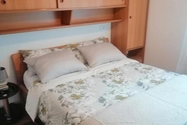 Foto van Comfort Villa Roza in Umag - 5 Bedroom With Pool - Vakantiehuis in Umag - BedRoom