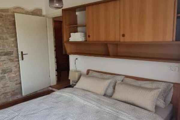Foto van Comfort Villa Roza in Umag - 5 Bedroom With Pool - Vakantiehuis in Umag - BedRoom