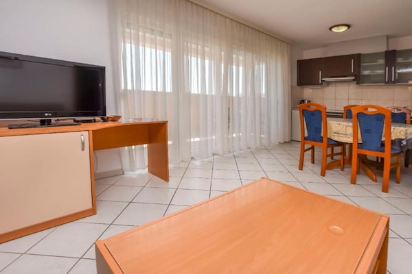 Foto van Aurel Suites-Two Bedroom with Balcony - Vakantiehuis in Rogoznica - Kitchen