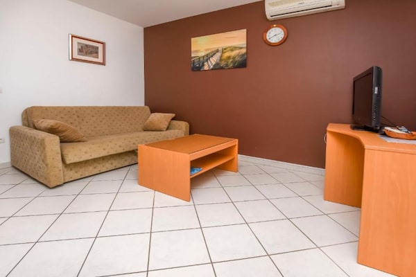 Foto van Aurel Suites-Two Bedroom with Balcony - Vakantiehuis in Rogoznica - BedRoom