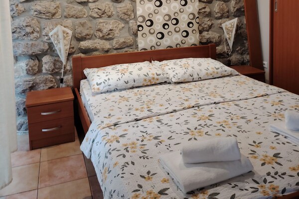 Foto van Comfort Kostrena Apartments Rijeka - One bedroom apartment with terrace (8) - BedRoom