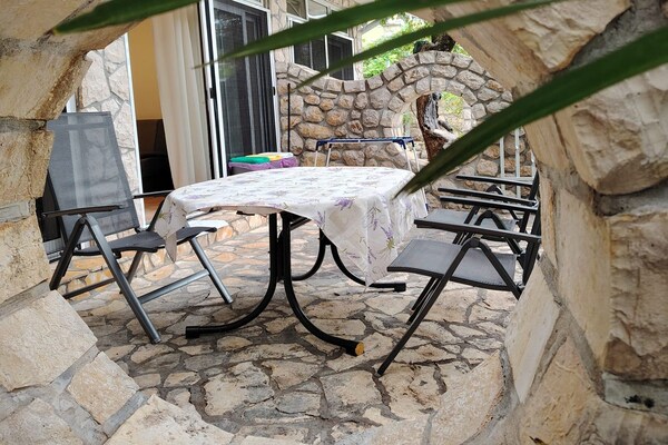 Foto van Comfort Kostrena Apartments Rijeka - One bedroom apartment with terrace (8) - Terrace
