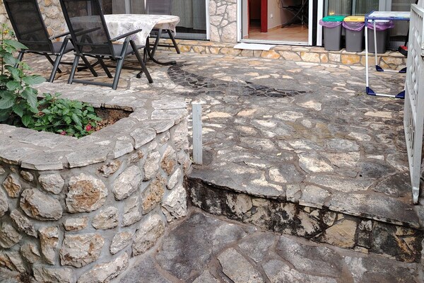 Foto van Comfort Kostrena Apartments Rijeka - One bedroom apartment with terrace (8) - Terrace