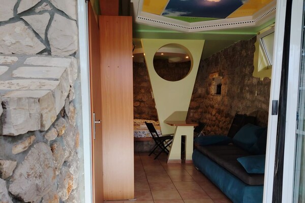 Foto van Comfort Kostrena Apartments Rijeka -Studio Apartment with terrace (7) - BedRoom
