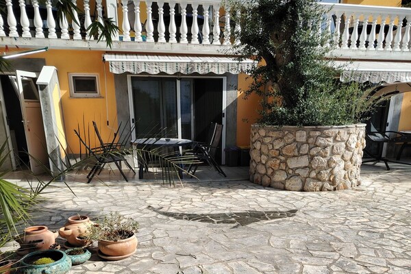 Foto van Comfort Kostrena Apartments Rijeka -Studio apartment with terrace near the sea (6) - Outdoor