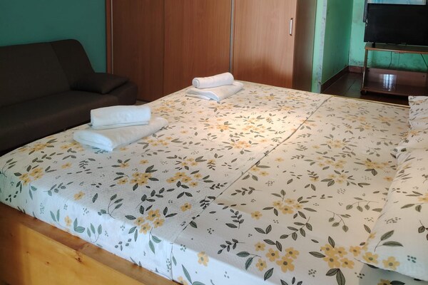 Foto van Comfort Kostrena Apartments Rijeka -Studio apartment with terrace near the sea (6) - BedRoom