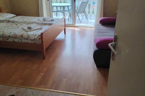 Foto van Comfort Kostrena Apartments Rijeka - Studio Apartment with balcony and sea view (4) - BedRoom