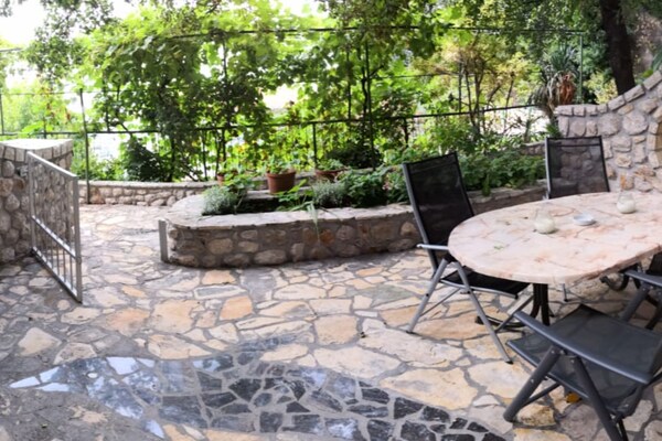 Foto van Comfort Kostrena Apartments Rijeka - Studio apartment (1) - Outdoor