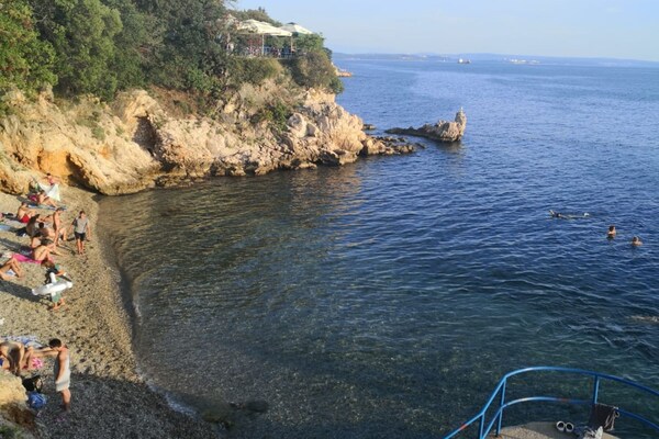 Foto van Comfort Kostrena Apartments Rijeka - Studio apartment (1) - Outdoor