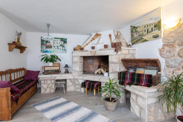 Foto van Beautiful Villa Anita - Four Bedroom Villa with Outdoor Swimming Pool - Facilities