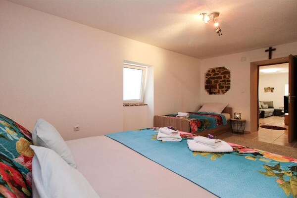 Foto van Comfort Apartment Leo - apartment with terrace - Vakantiehuis in Krnica - BedRoom