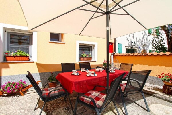 Foto van Comfort Apartment Leo - apartment with terrace - Vakantiehuis in Krnica - Terrace