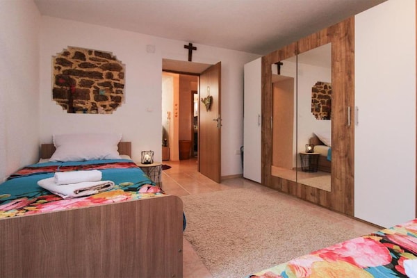 Foto van Comfort Apartment Leo - apartment with terrace - Vakantiehuis in Krnica - BedRoom