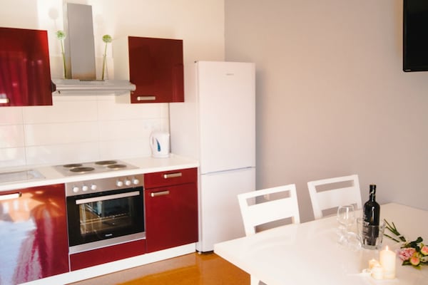Foto van Comfort Villa Šolo - Comfort Two Bedroom Apartment (Darija) - DiningRoom