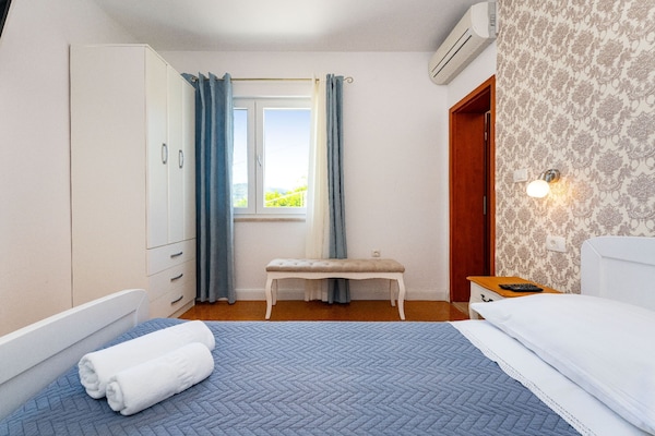 Foto van Comfort Villa Šolo - Comfort Two Bedroom Apartment (Pero) - BedRoom