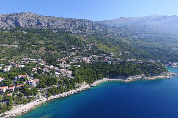 Foto van Appartement aan zee Celina - Vakantiehuis in Čelina, Lokva Rogoznica - AreaSummer20KM