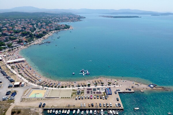 Foto van Appartement in Brodarica bij Strand Gaj - Vakantiehuis in Šibenik-Brodarica - ViewSummer