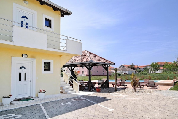Foto van Appartement in Privlaka bij zandstranden - Vakantiehuis in Privlaka - ParkFacilities