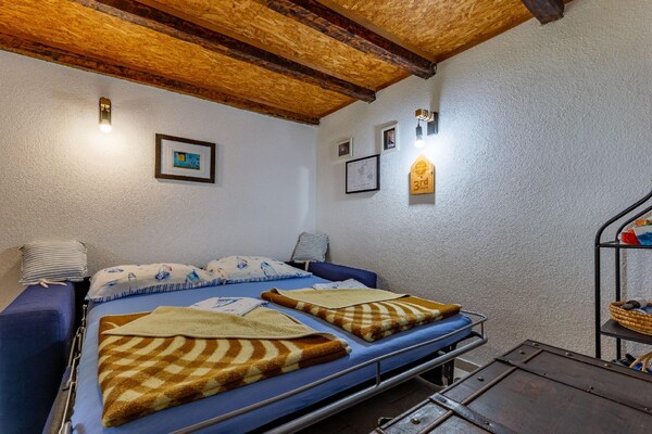 Foto van Vakantiehuis in Starigrad bij Paklenica - Vakantiehuis in Starigrad Paklenica - LivingRoom