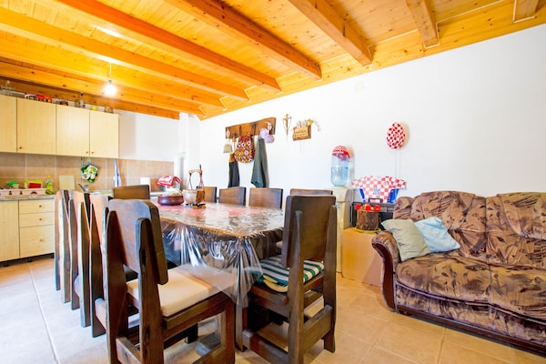 Foto van Vakantiehuis in Seline bij de Zee - Vakantiehuis in Seline - LivingRoom