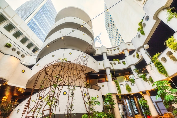 Foto van Brut Seafront Hotel by Sunday- Deluxe Vierpersoonskamer met balkon - HotelExteriorSummer