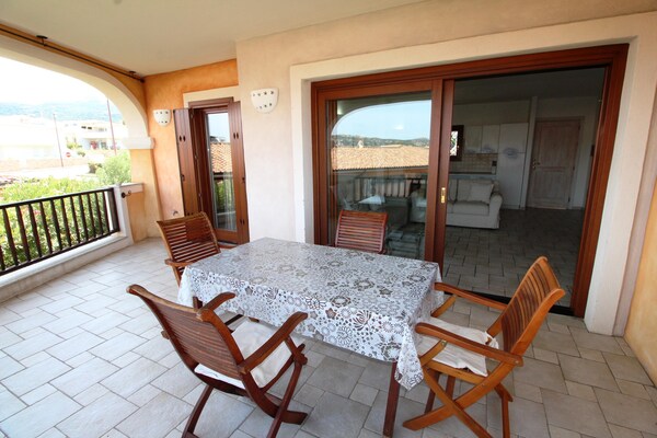 Foto van Appartement voor 6 personen, Cannigione - Vakantiehuis in Arzachena - TerraceBalcony