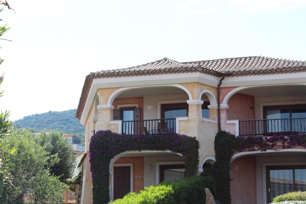 Foto van Appartement voor 6 personen, Cannigione - Vakantiehuis in Arzachena - ExteriorSummer