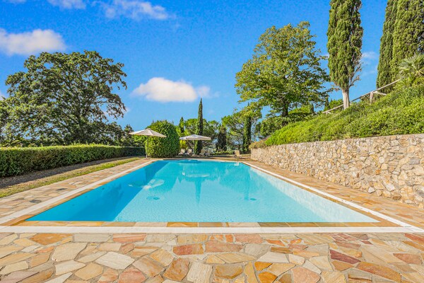 Foto van Boerderij met zwembad - Vakantiehuis in Località Cusignano - San Miniato (PI) - PoolOfHouse