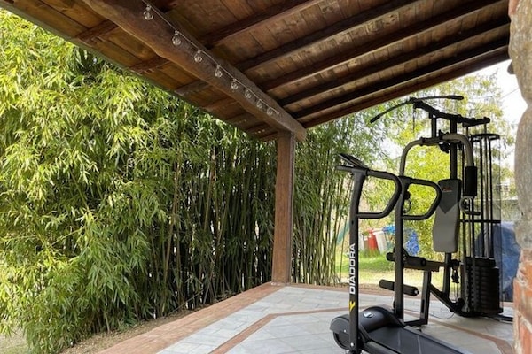 Foto van Boerderij in Aulla met privézwembad - Vakantiehuis in Aulla - gym